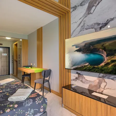 Azur Ap50 Appartamento Shkorpilovtsi